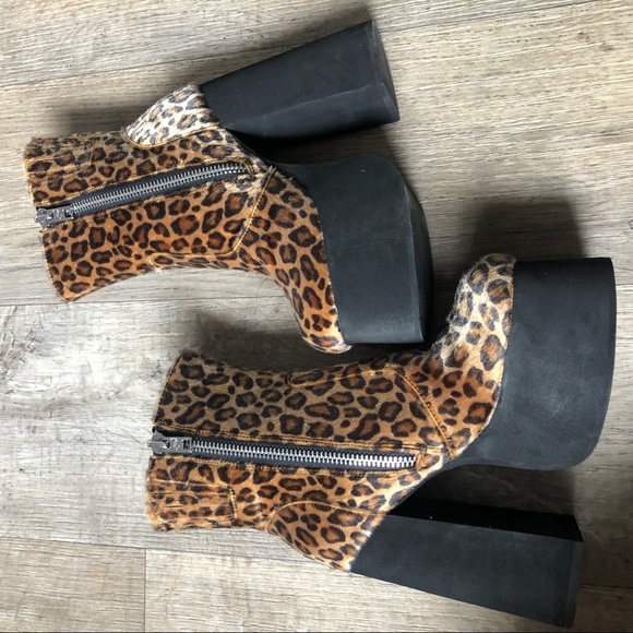 Leopard Platforms - Picture 3 of 3